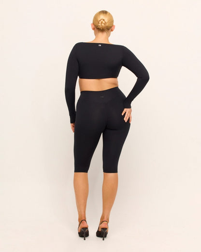 CSB Form Contour Long Sleeve Crop | Black