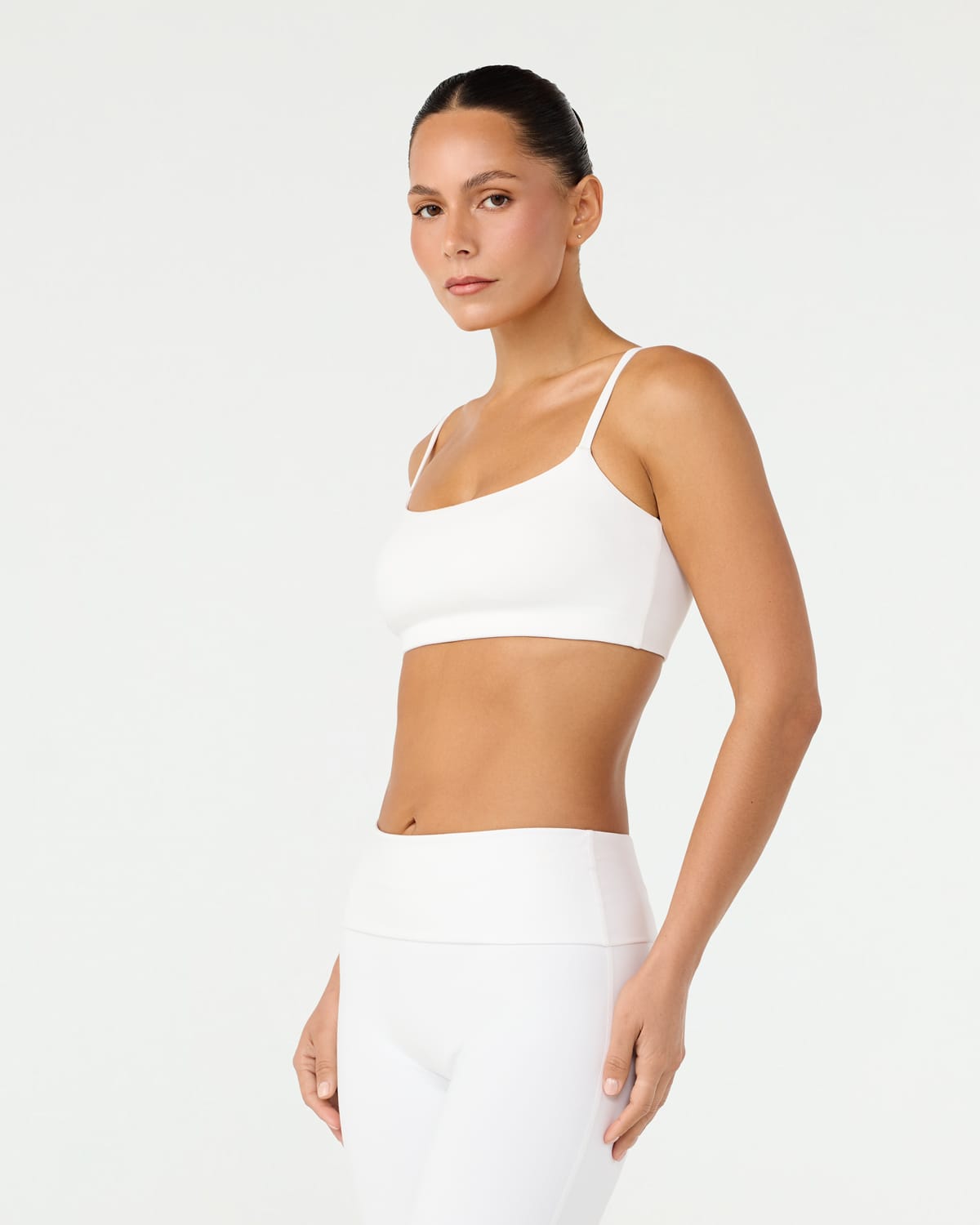 CSB Form Essentials Crop | White