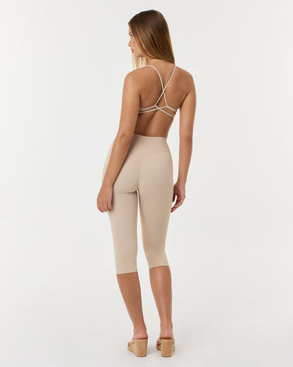 CSB Form Invisible Scrunch Capri Leggings | Fawn