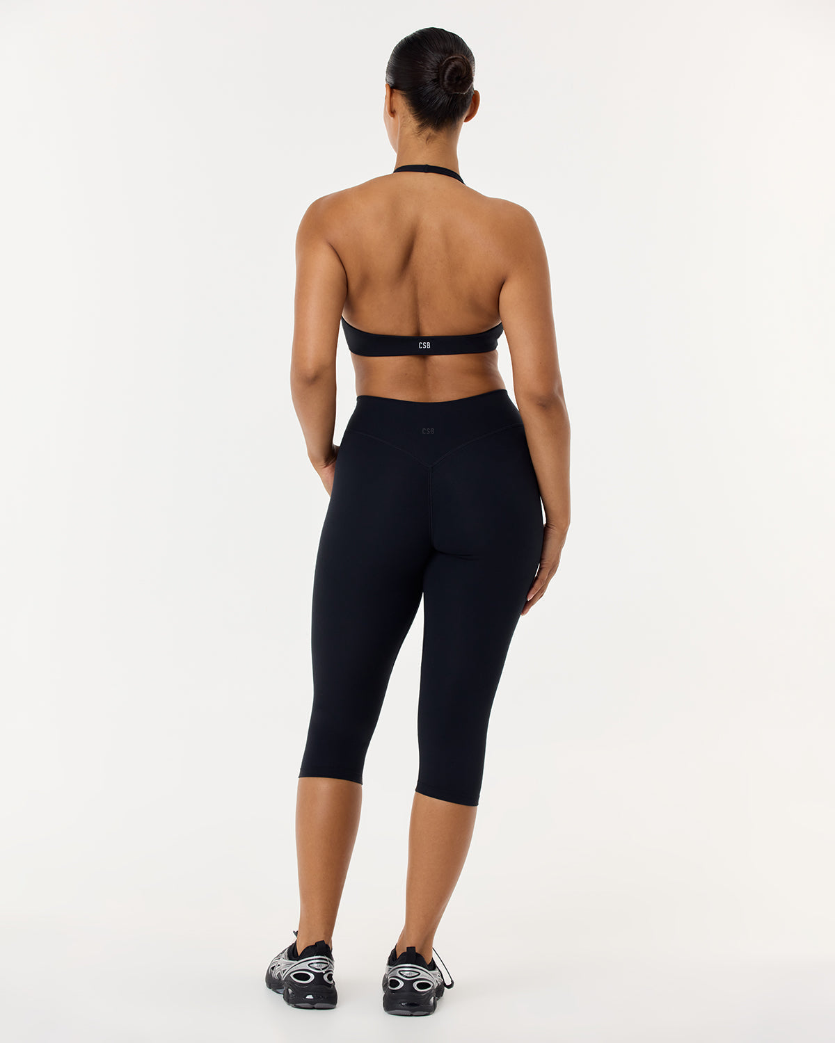 CSB Form Invisible Scrunch Capri Leggings | Black