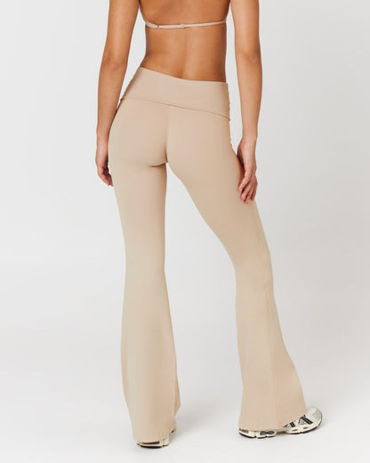 CSB Form Invisible Scrunch Flare Fold Over Leggings | Fawn
