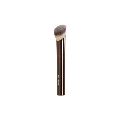 Hourglass Ambient™ Soft Glow Foundation Brush – Fondöten Fırçası