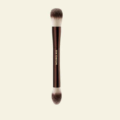 Hourglass Contour Brush Set -  Profesyonel Şekillendirme ve Aydınlatma Fırça Koleksiyonu