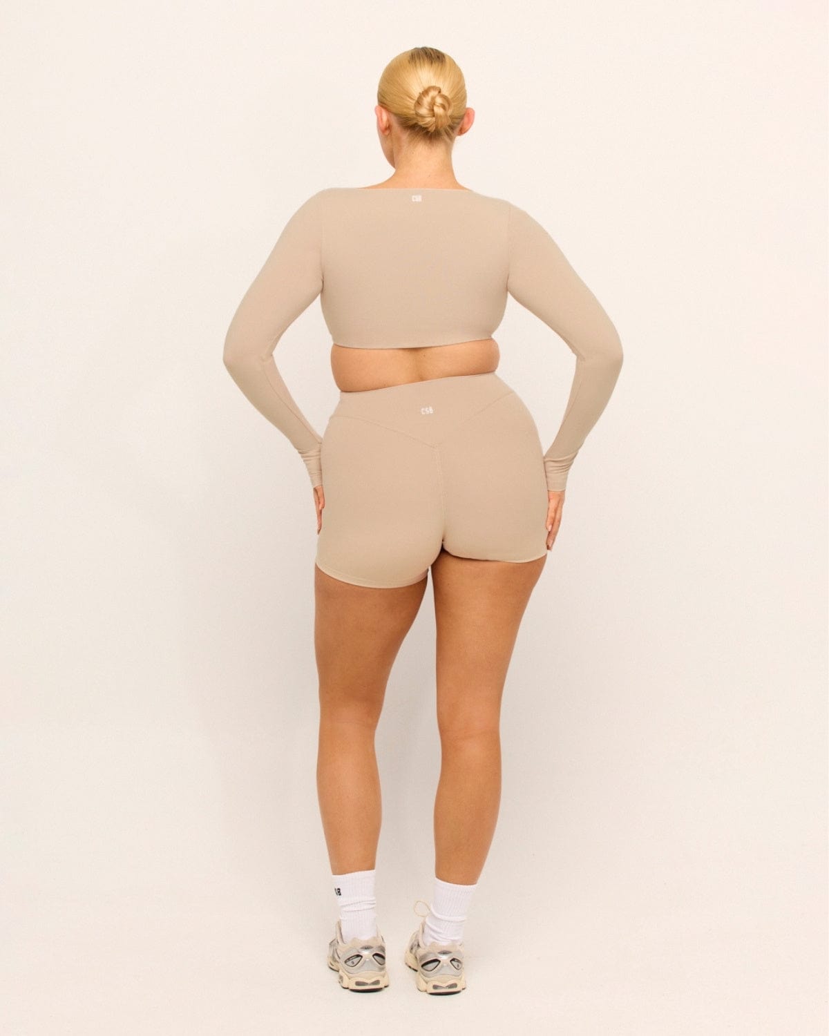CSB Form Contour Long Sleeve Crop | Fawn