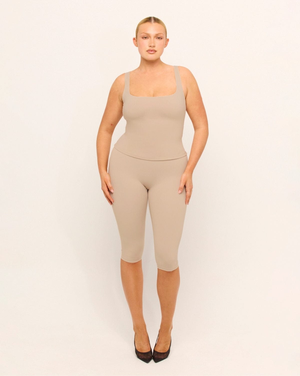 CSB Form Invisible Scrunch Capri Leggings | Fawn