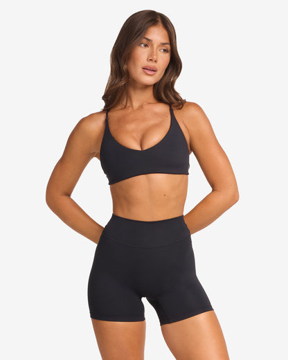 CSB Form Hailey Crop | Black