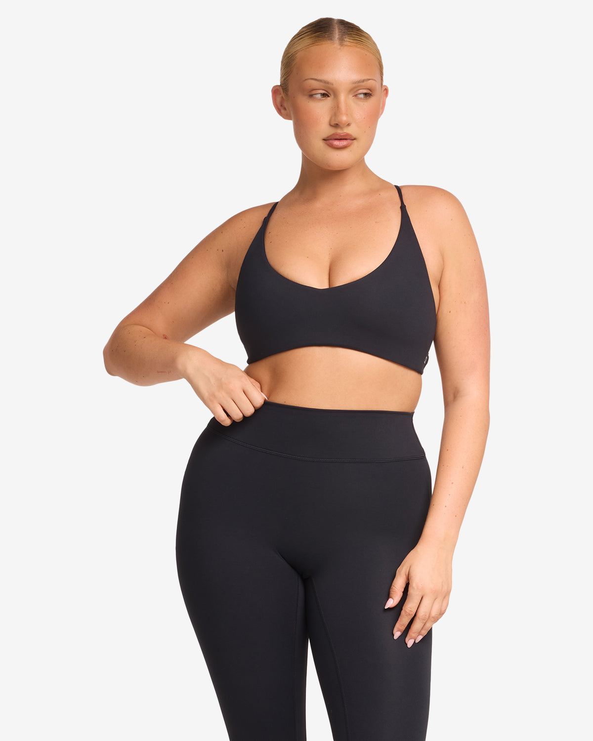 CSB Form Hailey Crop | Black