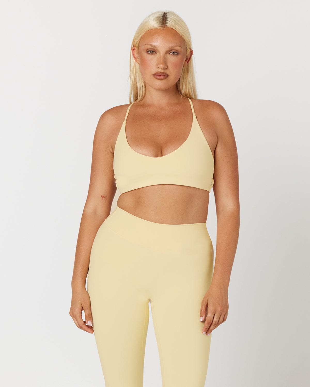 CSB Form Hailey Crop | Butter