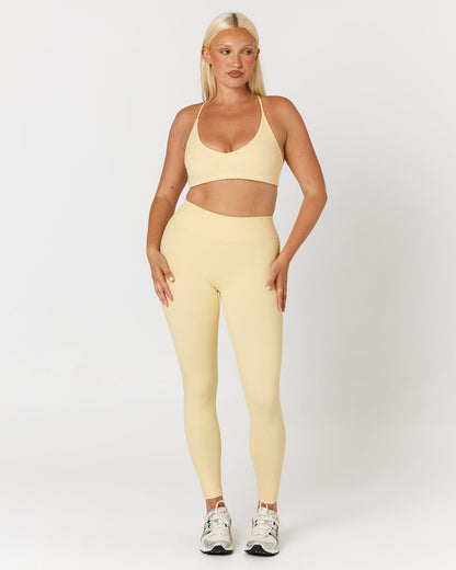 CSB Form Invisible Scrunch Leggings | Butter