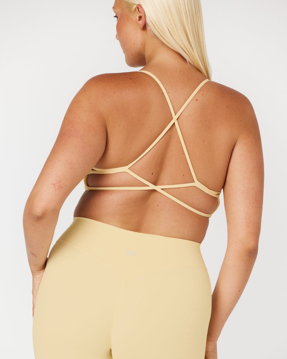 CSB Form Hailey Crop | Butter