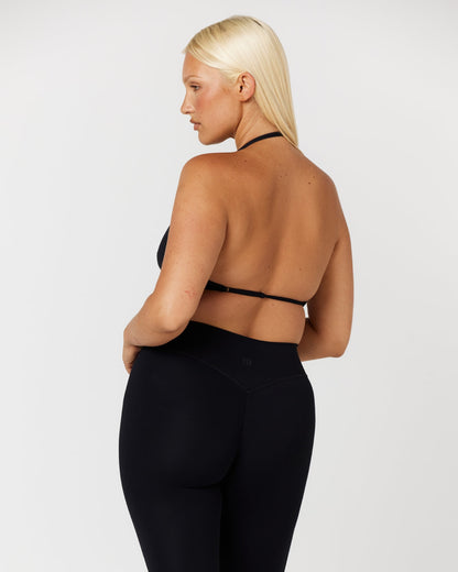 CSB Form Micro Halter V Crop | Black