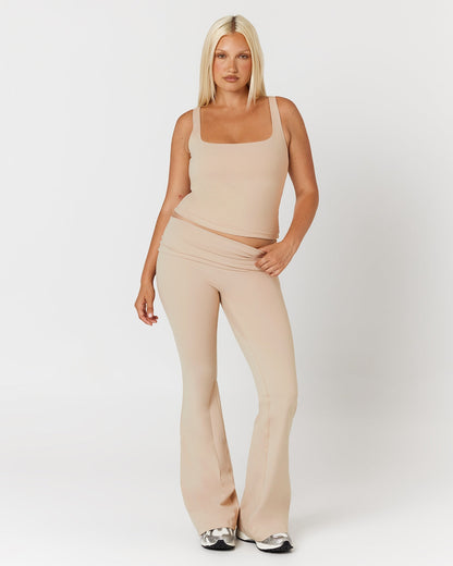 CSB Form Invisible Scrunch Flare Fold Over Leggings | Fawn