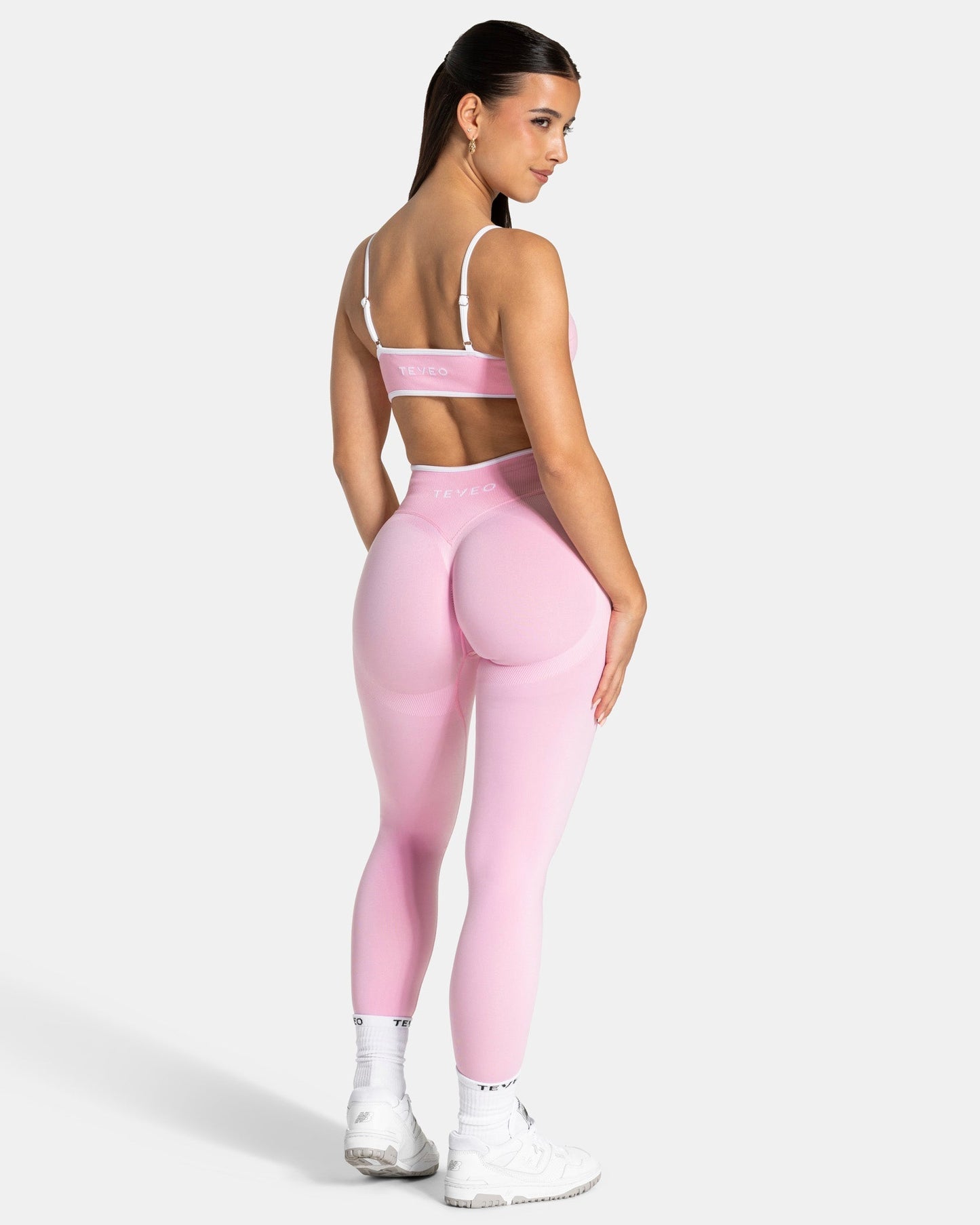 TEVEO Leggings Sculpt Scrunch Contrastline “True Pink"