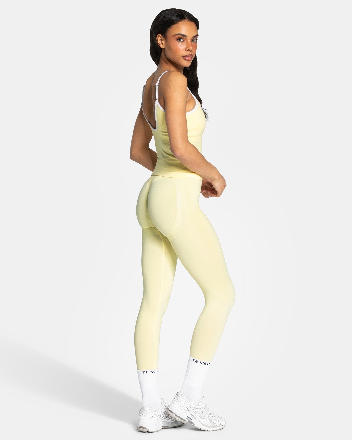 TEVEO Leggings Sculpt Scrunch Contrastline "Butter Yellow"