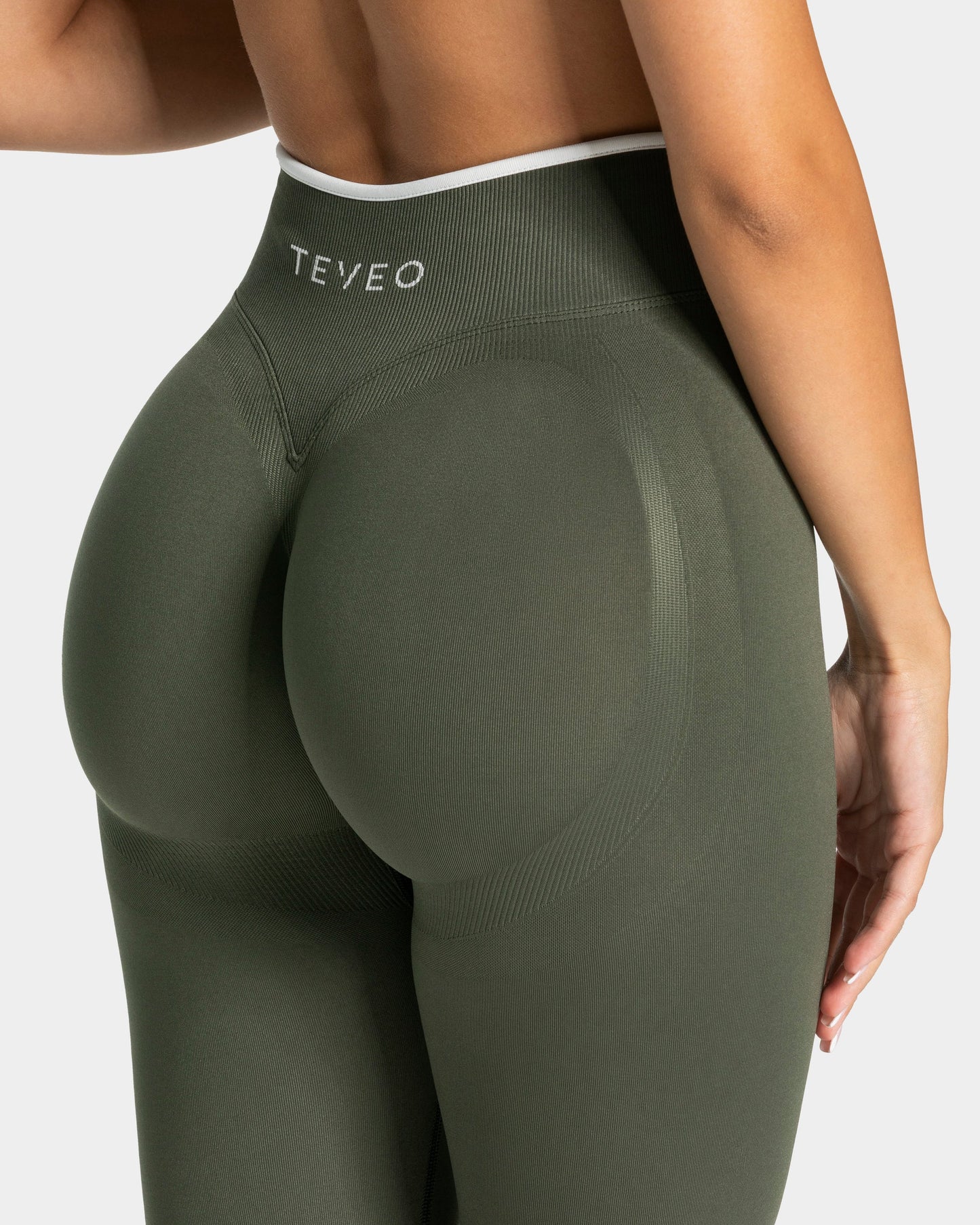 TEVEO Leggings Sculpt Scrunch Contrastline "Cachi"