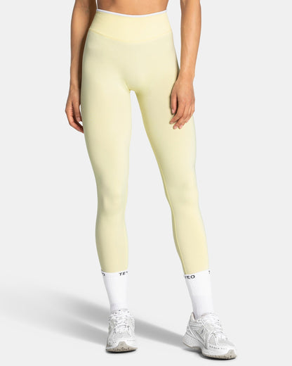 TEVEO Leggings Sculpt Scrunch Contrastline "Butter Yellow"