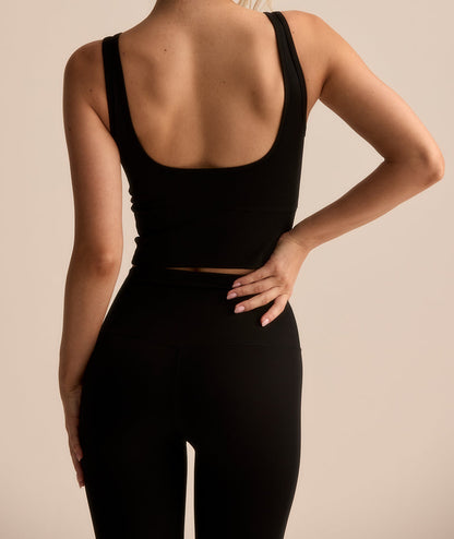 VEHLA CROPPED TANK - BLACK
