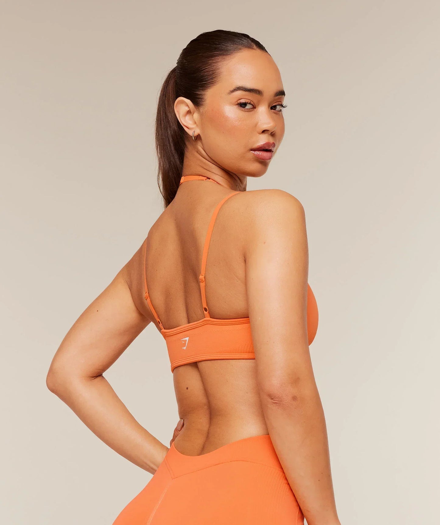 Gymshark x Bratz Light Support Sports Bra - Dayglow Peach