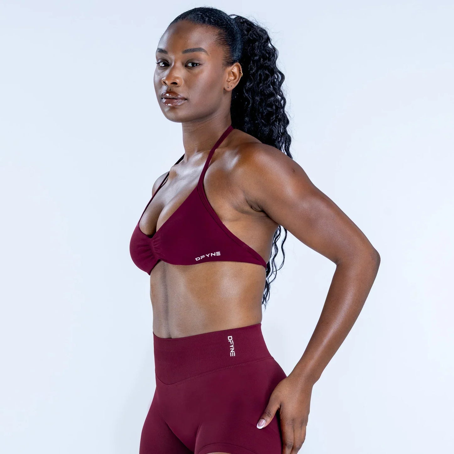 DFYNE Impact Strappy Bra Winter Berry