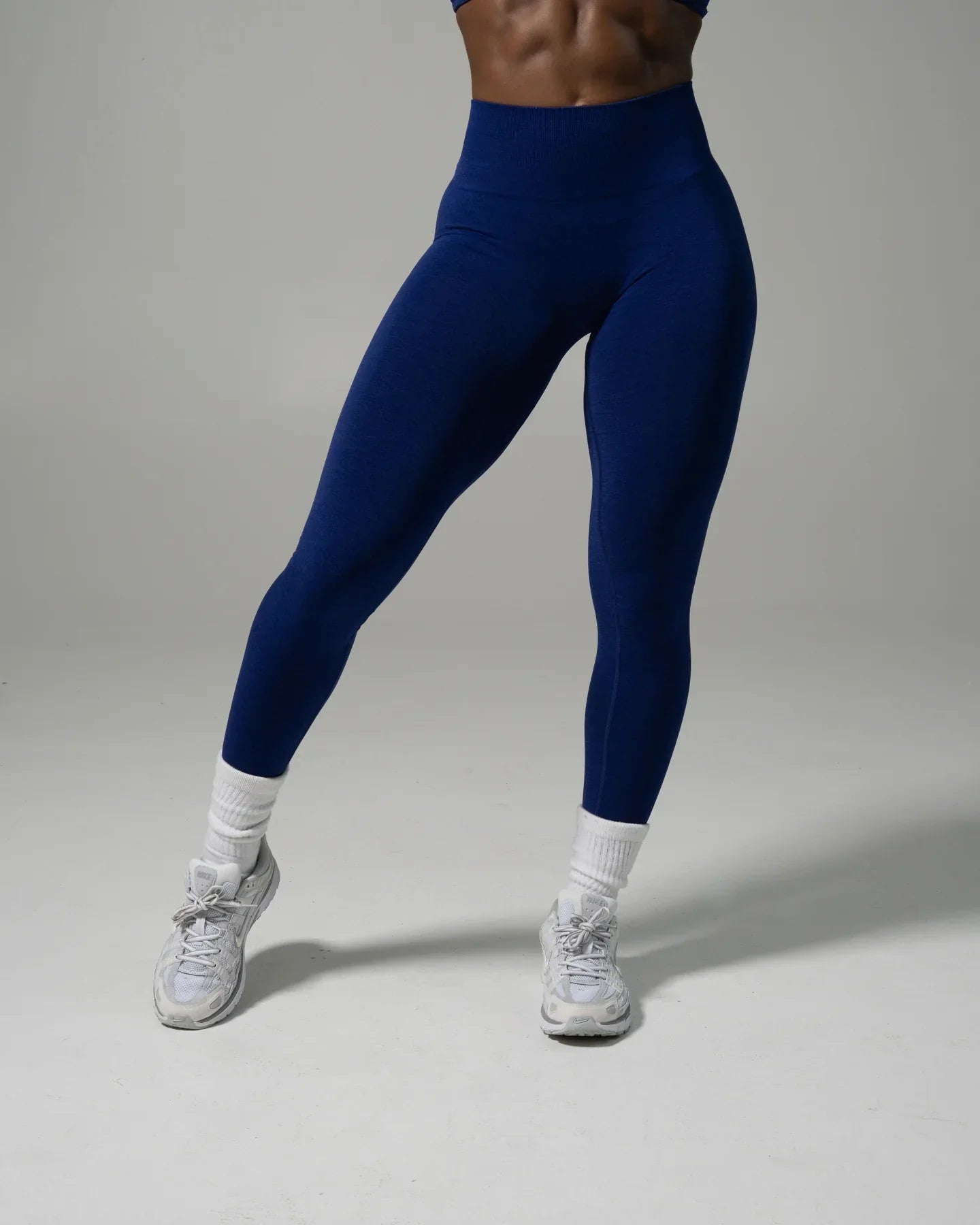 Pump Mid Rise Legging - Indigo | Workout Leggings | Alphalete
