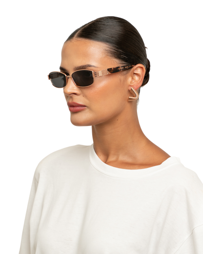 Nat - Black Sunglasses