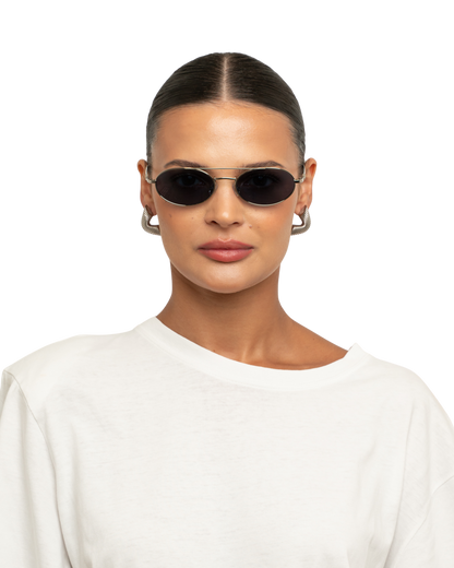 Noa - Navy Sunglasses