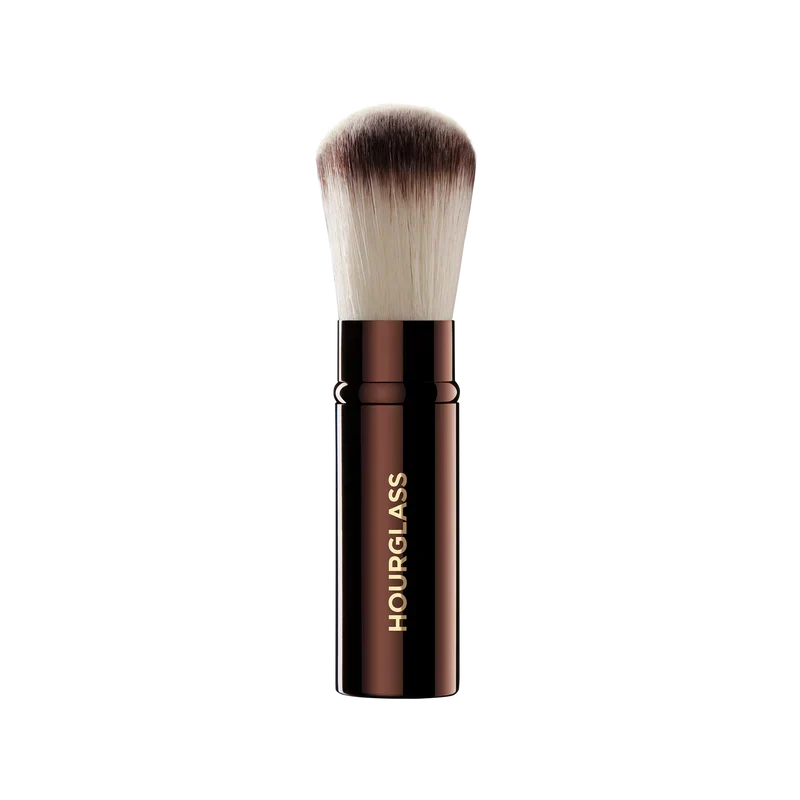 Hourglass Retractable Powder Brush – Geri Çekilebilir Pudra Fırçası