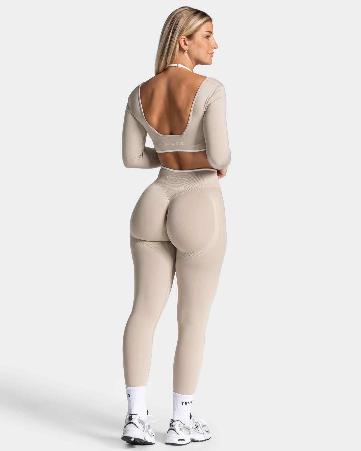 TEVEO Leggings Sculpt Scrunch Contrastline "Crema"