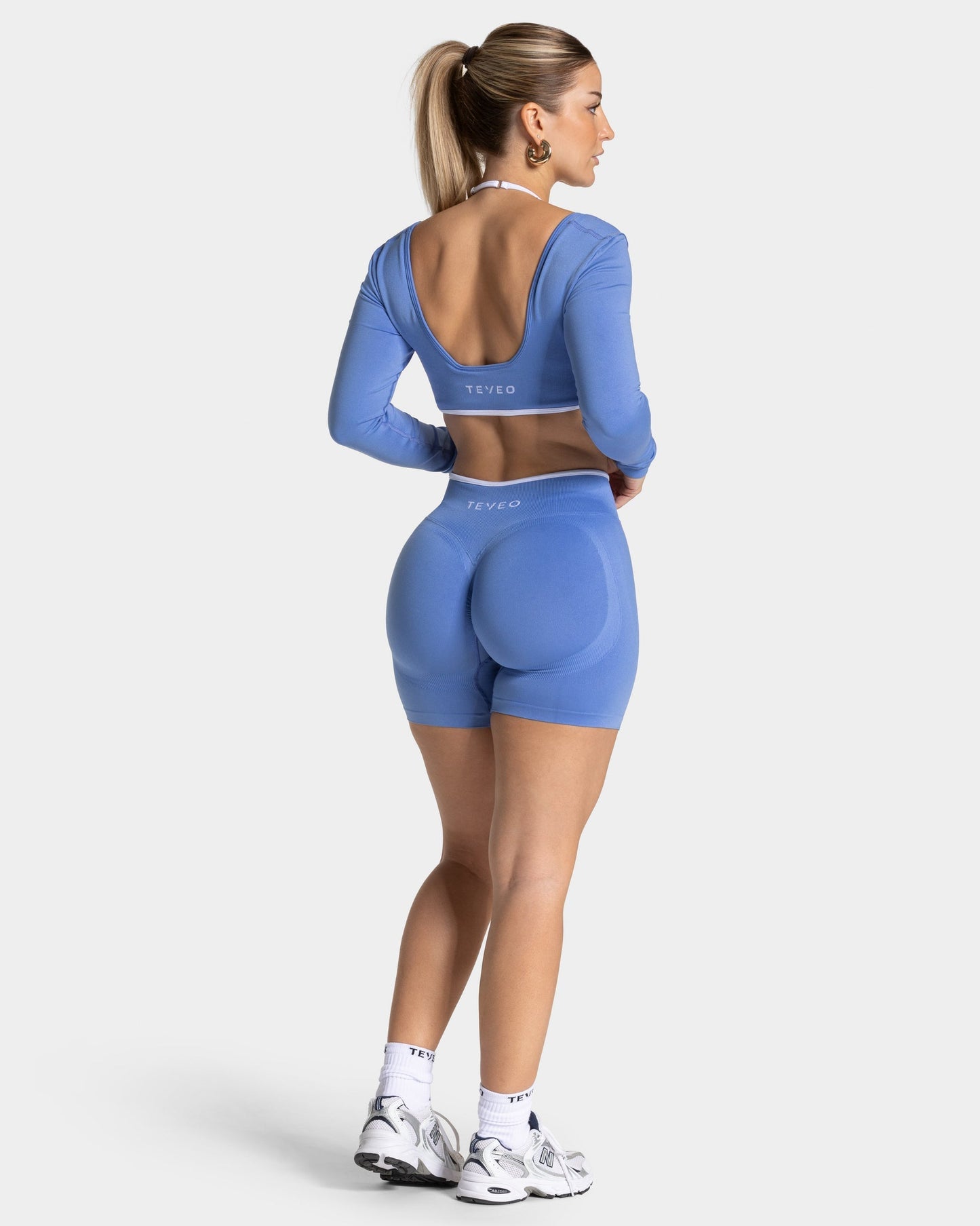 TEVEO Shorts Sculpt Scrunch Contrastline "Azure"