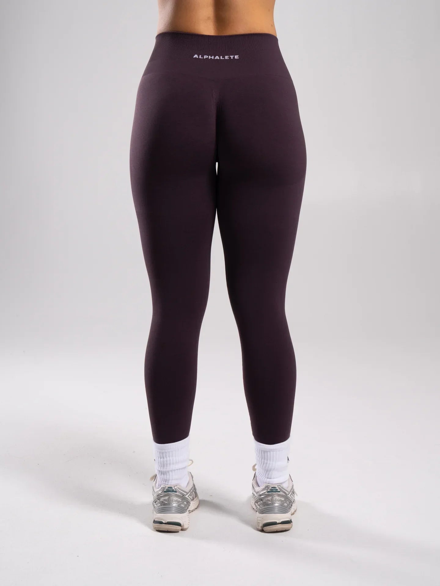 Pump Mid Rise Legging - Black Garnet Alphalete