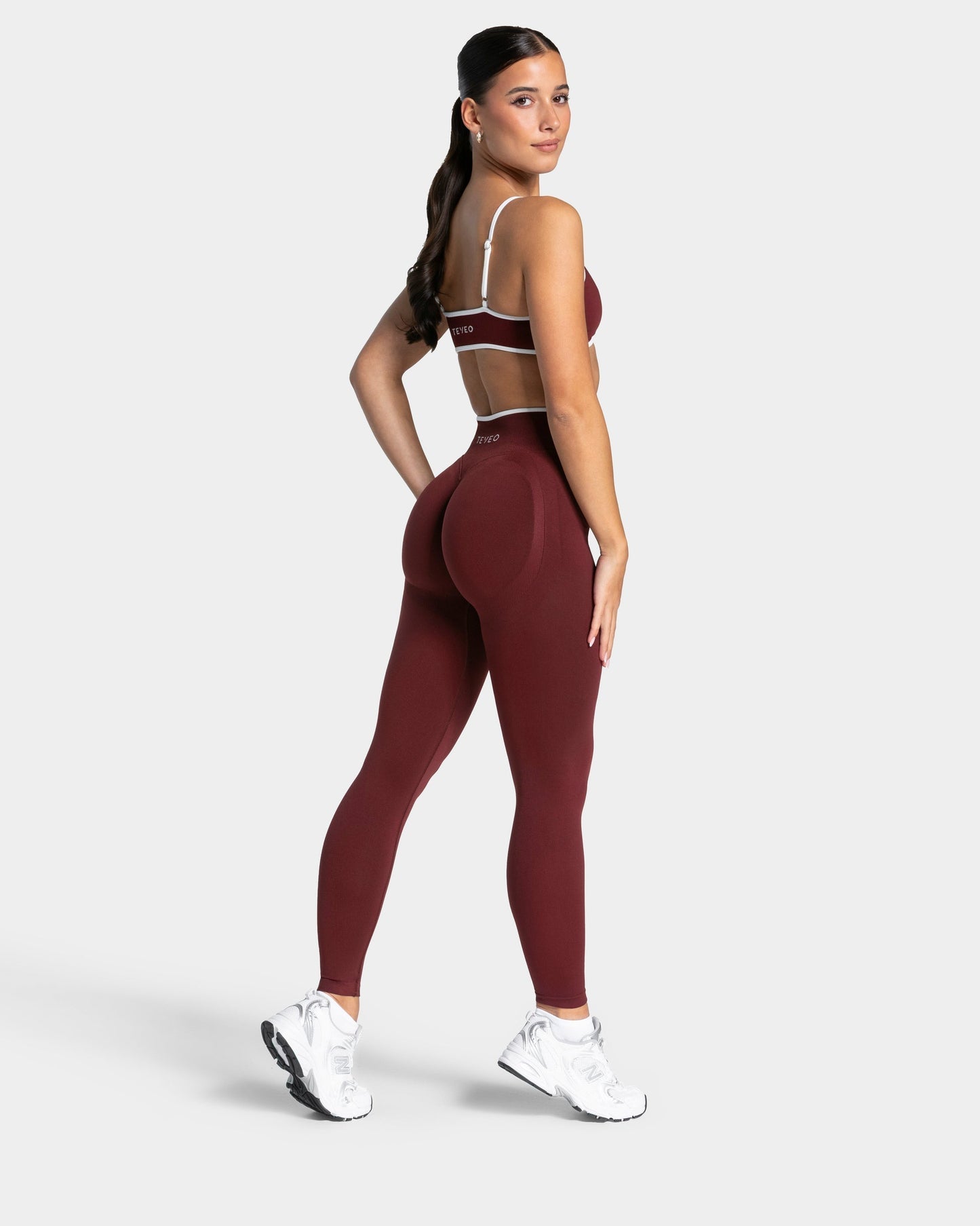 TEVEO Leggings Sculpt Scrunch Contrastline "Vinaccia"