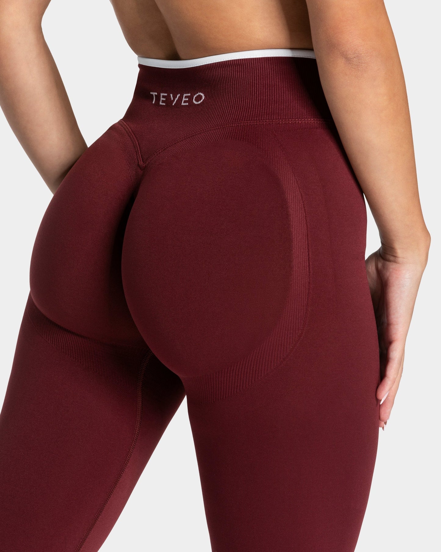 TEVEO Leggings Sculpt Scrunch Contrastline "Vinaccia"