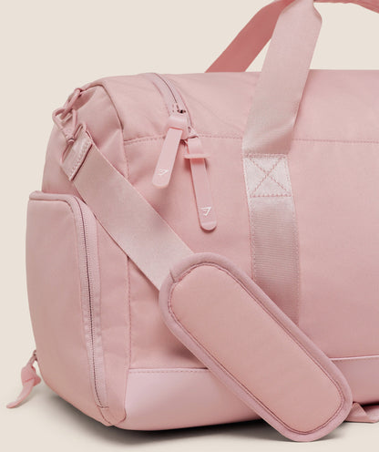 GYMSHARK Everyday Holdall Small Light Pink